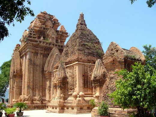 KinhNghiemDuLich.org Den Nha Trang phai ghe cac diem nay