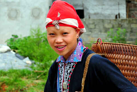KinhNghiemDuLich.org Duong len cong troi o Sapa