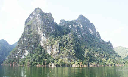 KinhNghiemDuLich.org  Ho thuy dien Son La mot Ha Long tren nui