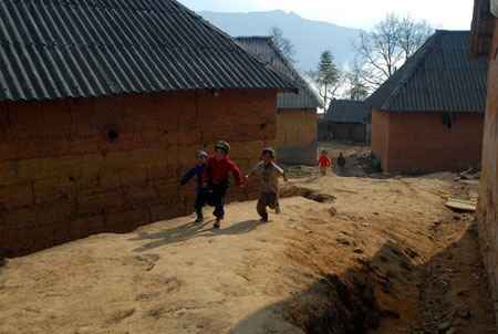 KinhNghiemDuLich.org Huyen ao coi tien canh Y Ty trong suong mo