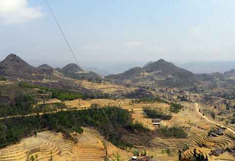 Sotaydulich Sổ tay du lịch so tay du lich Sotay Dulich Khampha Kham Pha Bui khung canh duoi chan cot co Lung Cu