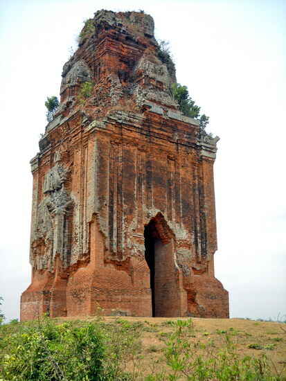 KinhNghiemDuLich.org  Kỳ bi thap Cham Binh Dinh