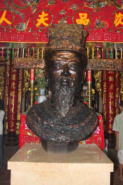 KinhNghiemDuLich.org Lang Thoai Ngoc Hau Giai thoai ve mot vi tuong tai ba