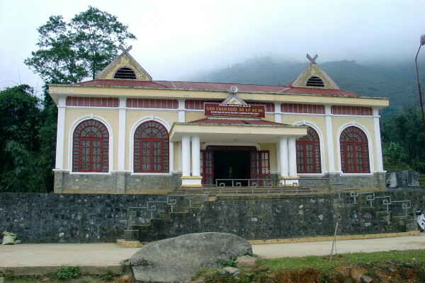 KinhNghiemDuLich.org  Len choi thung lung muong hoa