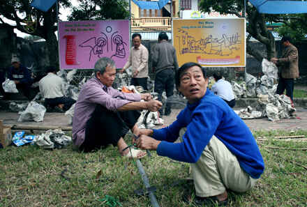KinhNghiemDuLich.org  Nha tho da Phat Diem truoc ngay Giang sinh