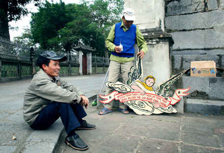 KinhNghiemDuLich.org  Nha tho da Phat Diem truoc ngay Giang sinh