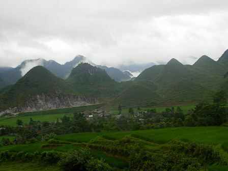KinhNghiemDuLich.org  Nui doi quyen ru