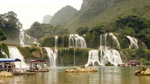 Nước non Cao Bằng