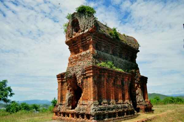 KinhNghiemDuLich.org Doc dao thap banh it o Binh Dinh