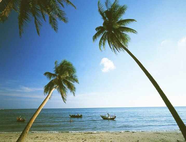 Tour Chào mừng Lễ 30-04 và 01-05: Phan Thiết - Hòn Rơm - Tà Cú - Bầu Sen