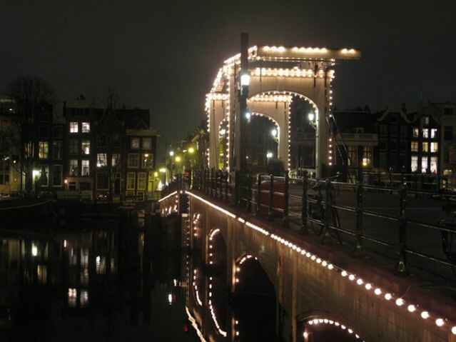 KinhNghiemDuLich.org Le hoi anh sang Amsterdam Light Festival