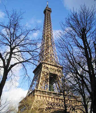 10 địa điểm không thể bỏ lỡ khi du lịch Paris