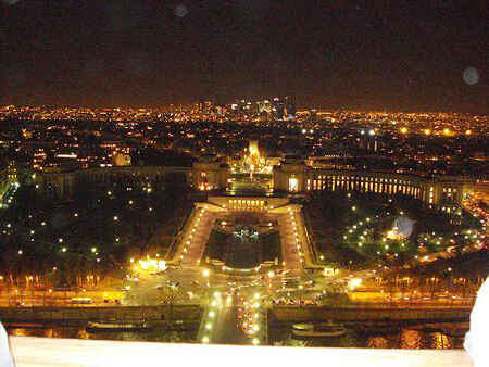 10 địa điểm không thể bỏ lỡ khi du lịch Paris
