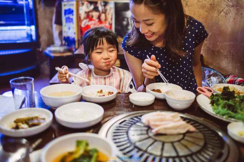 Nguyên tắc ăn uống khi đi du lịch nước ngoài